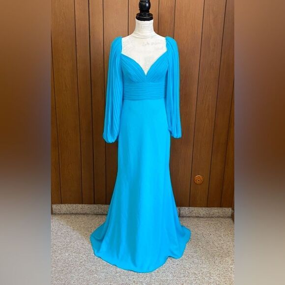 Badgley Mischka Pleated Bodice Plunge Evening Gown size 8 - Picture 4 of 16